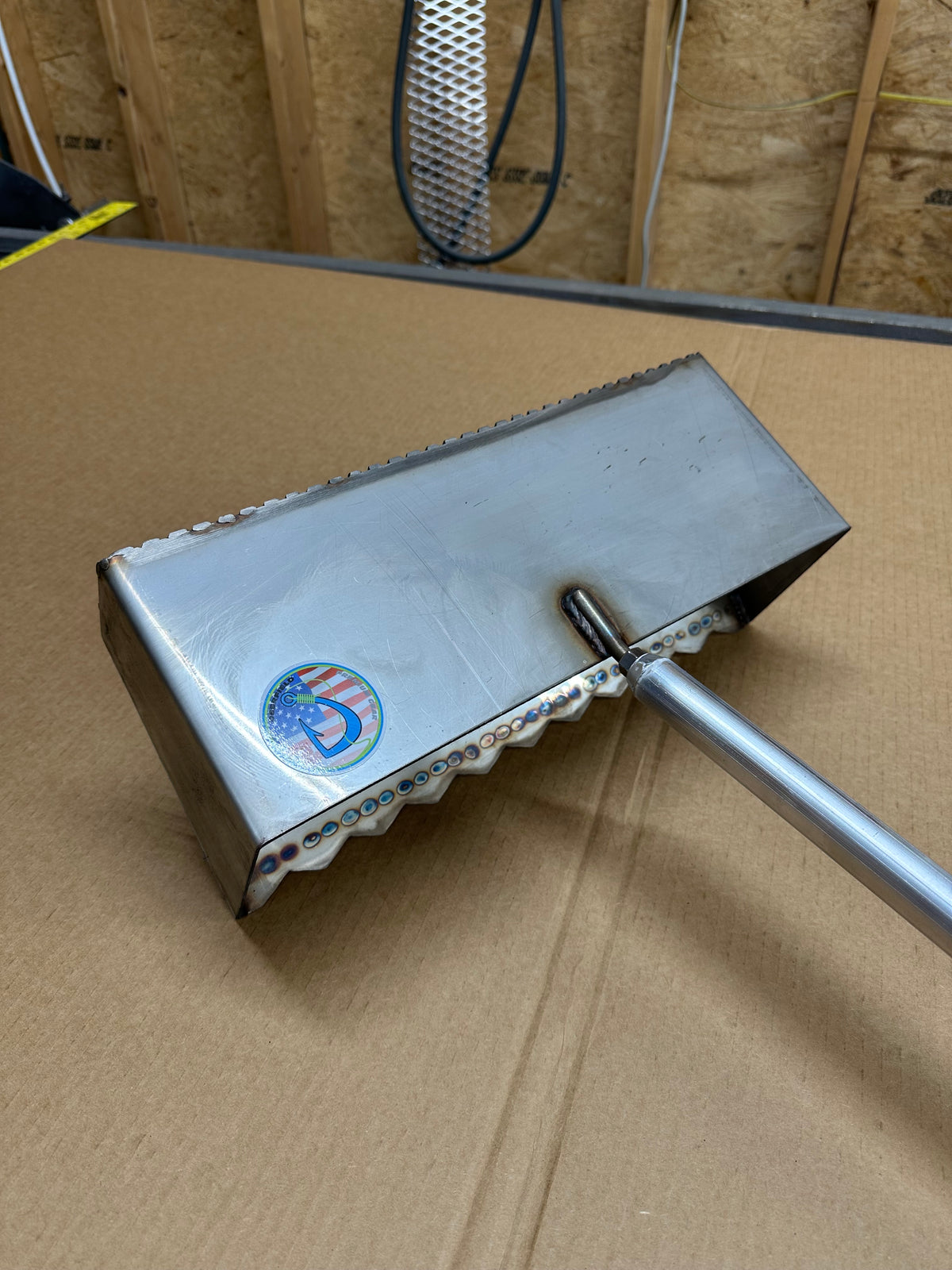 Sand Flea Rake 16"